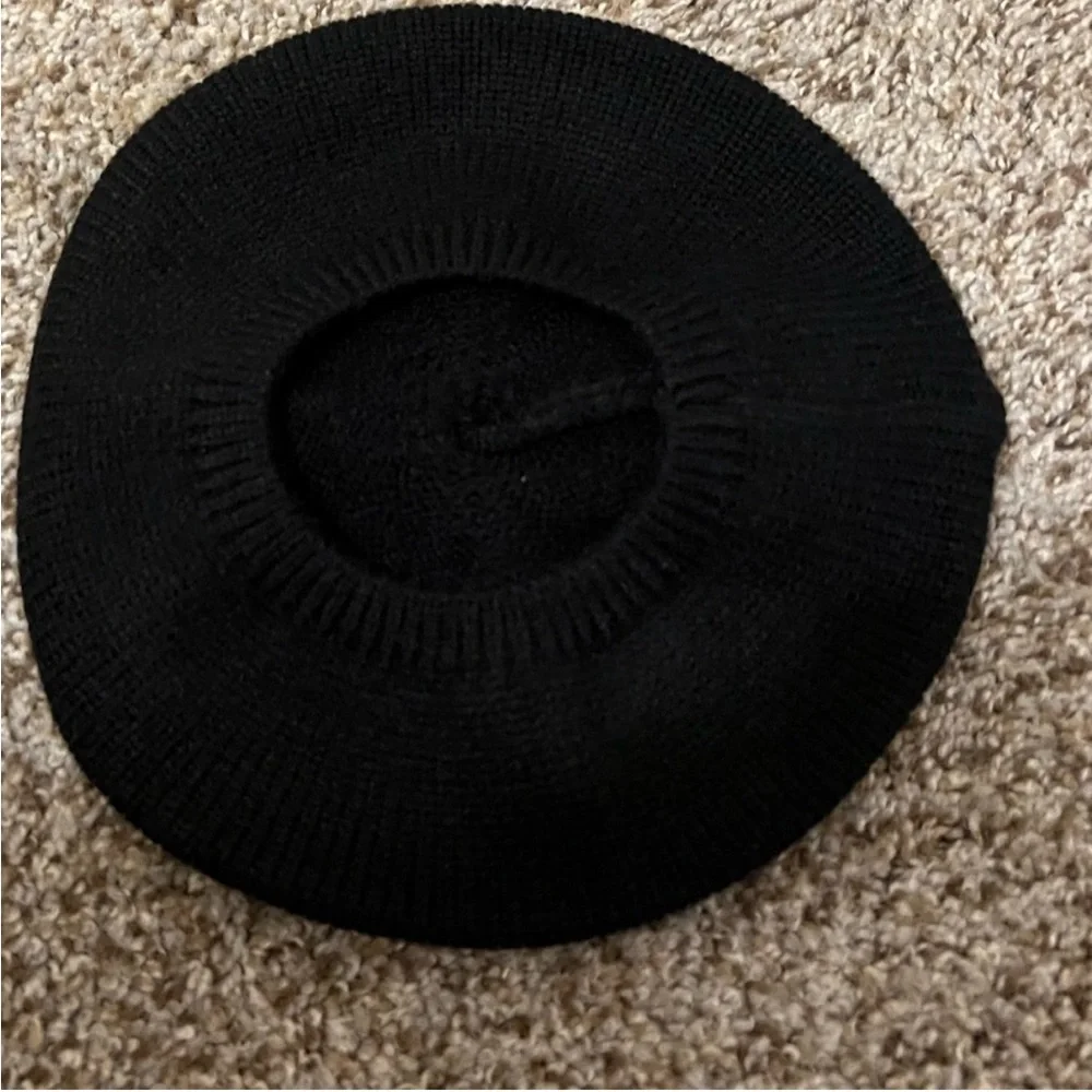 Baby girl bow beret 12-24m NWOT